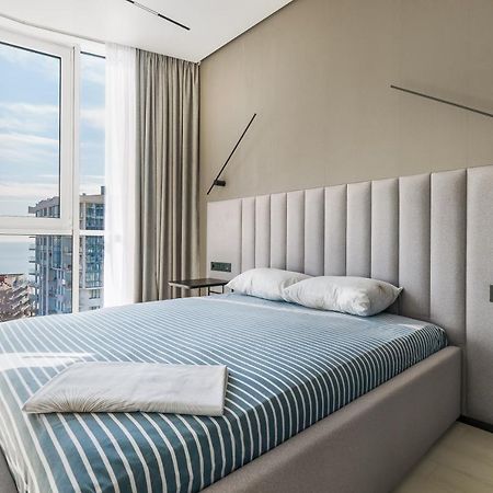 Luxury Waterfront 3-Bedrooms Apartment Odessa Exterior foto